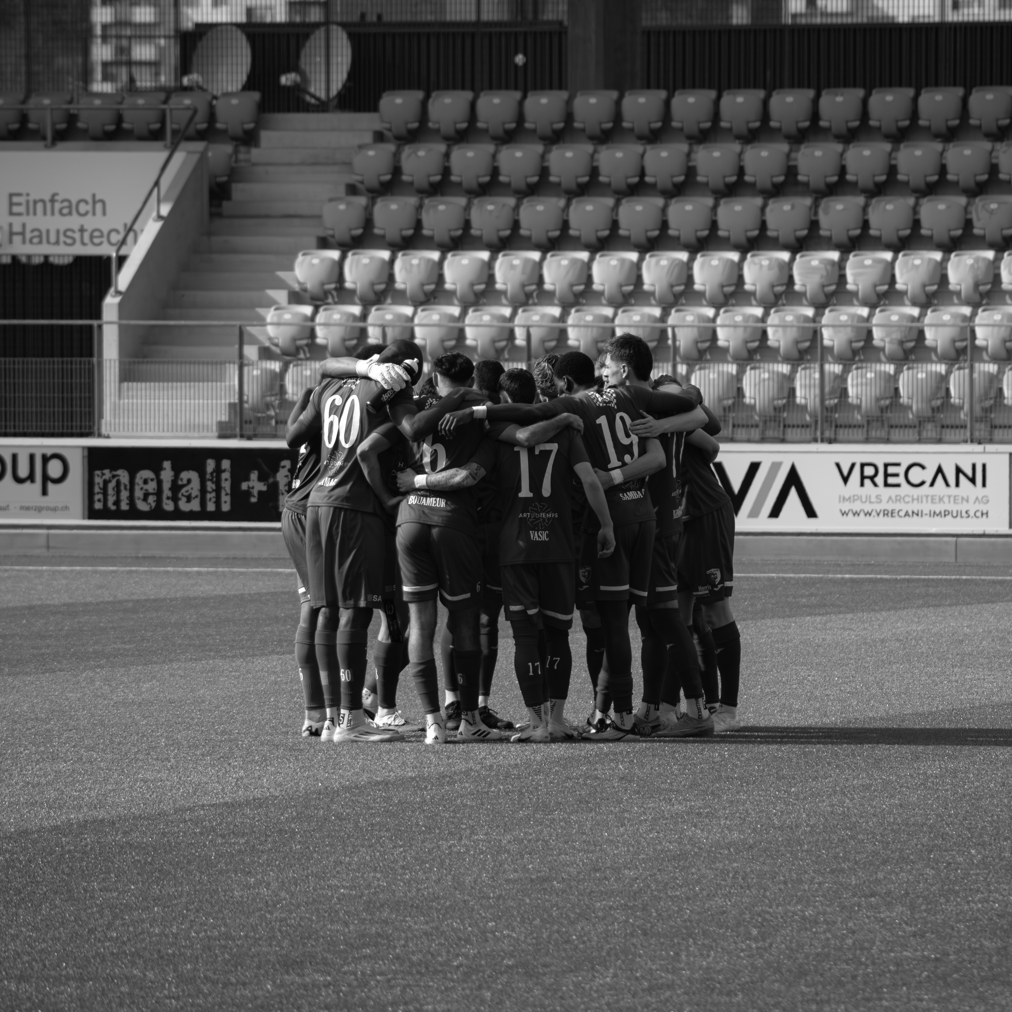 Tragischer Brand eines Postbusses in Kerzers (FR) – Der FC Biel-Bienne 1896 entbietet sein herzliches Beileid