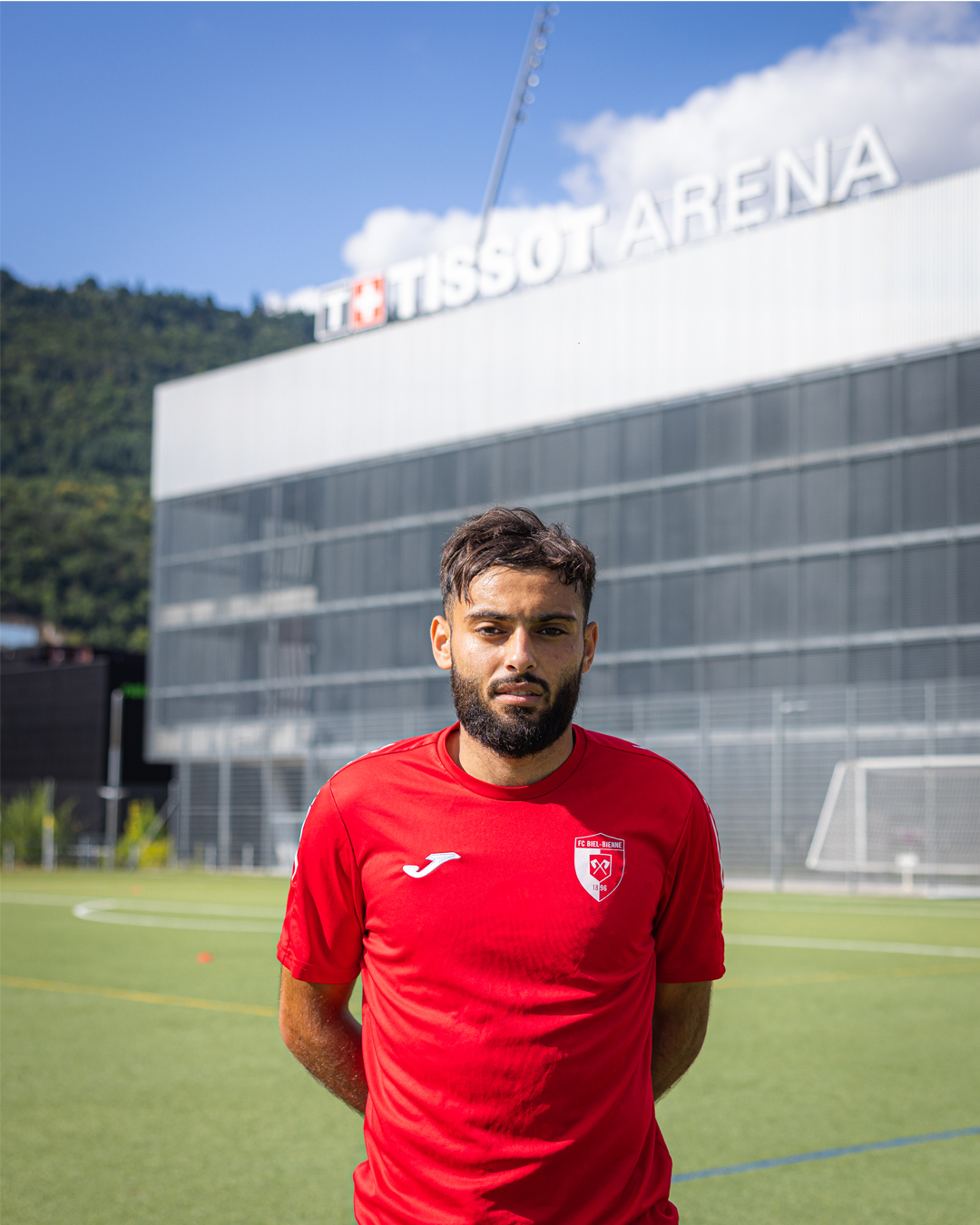 Renfort au milieu de terrain : Jibril Bouameur