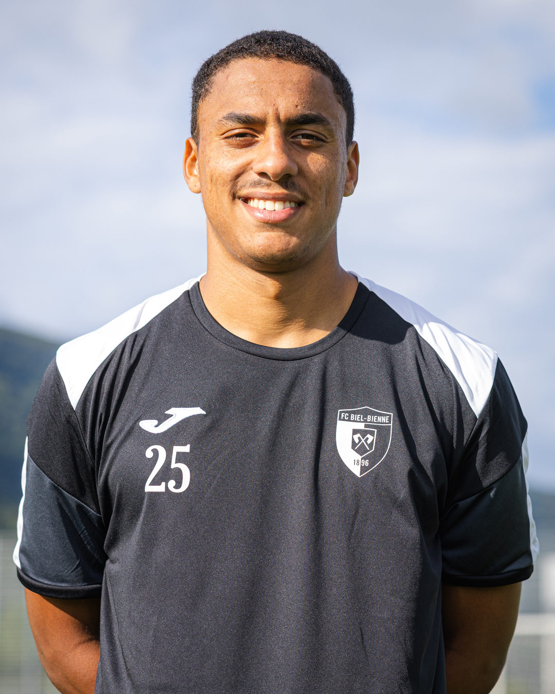 Nous engageons Dagui Paviot